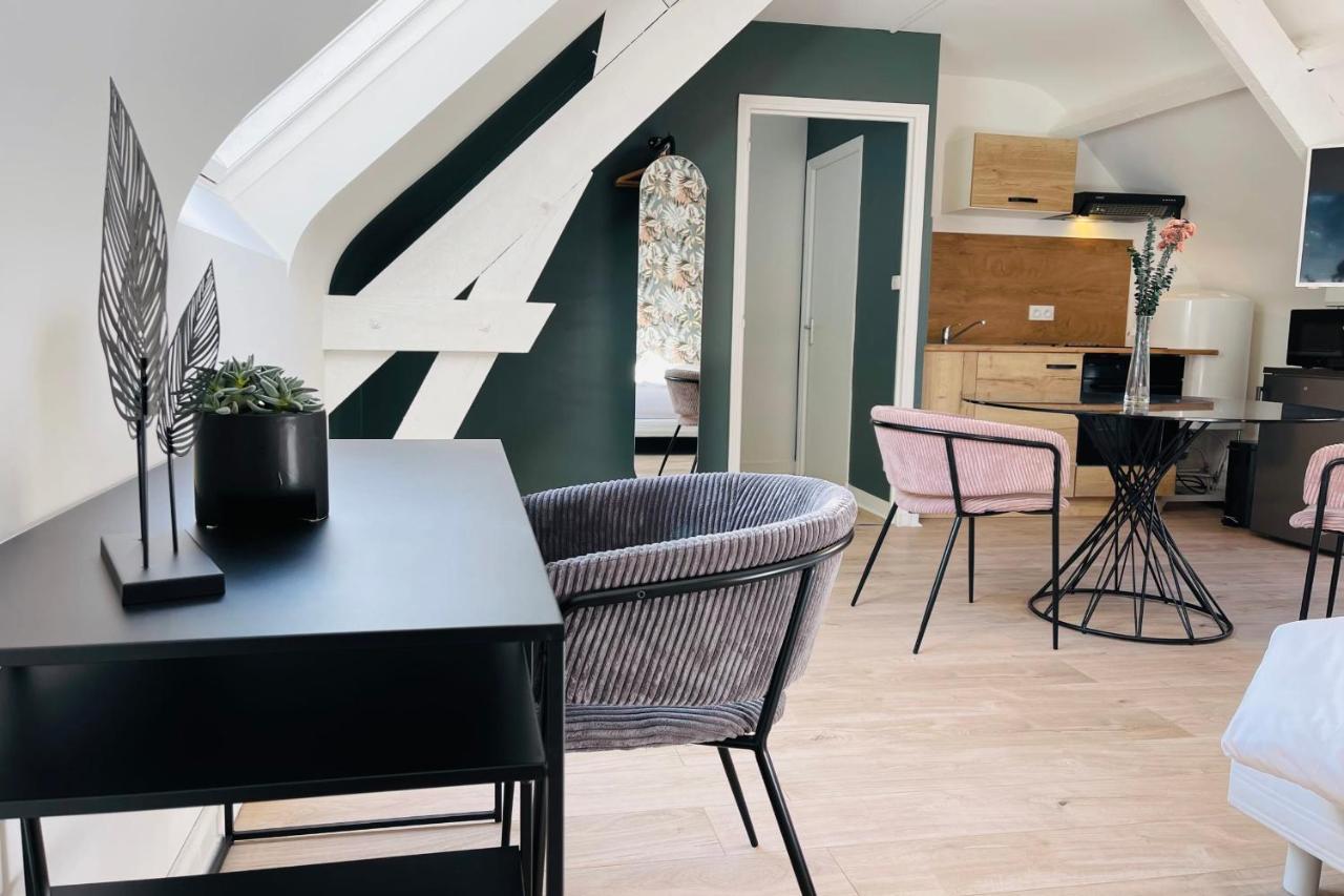 أمبُواز The Florestia Magnificent Renovated Loft المظهر الخارجي الصورة